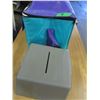 Image 3 : INSULATED COOLER & FOOT STOOL