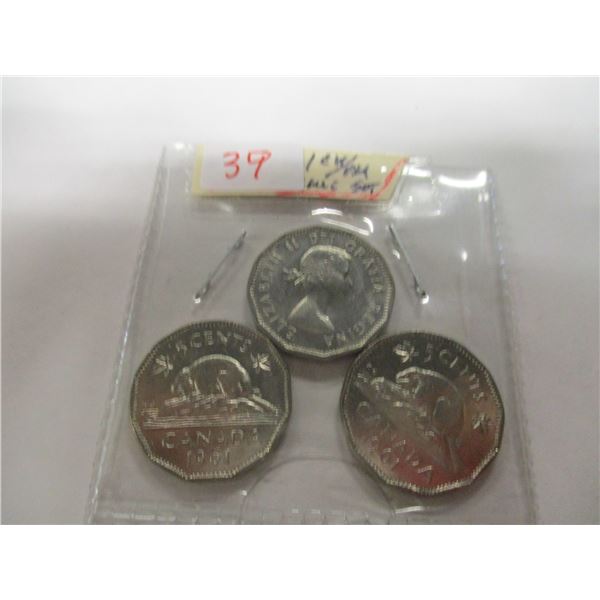 1961 CH/UB CANADA NICKEL SET