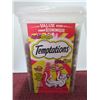Image 1 : TEMPTATIONS MIX UPS CAT TREATS (454 G) - TUB