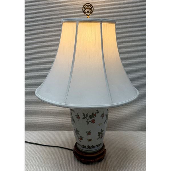 Table Lamp w/ Birds & Floral Base & Shade 14" Dia, 25"H