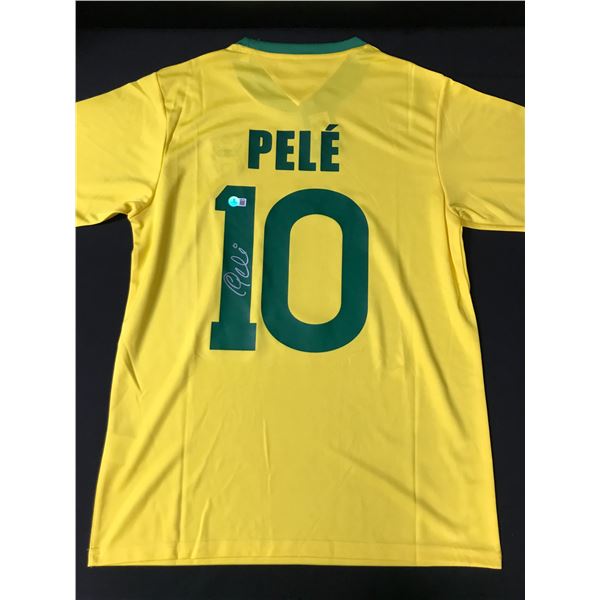 PELE SIGNED BRASIL SOCCER JERSEY - BECKETT COA
