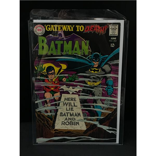 BATMAN #202 - DC COMICS