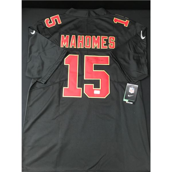 PATRICK MAHOMES SIGNED KANSAS CITY CHIEFS CUSTOM JERSEY - ELITE COA
