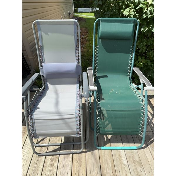 Three Outdoor Gravity Chairs