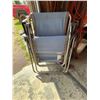 Image 4 : Three Outdoor Gravity Chairs