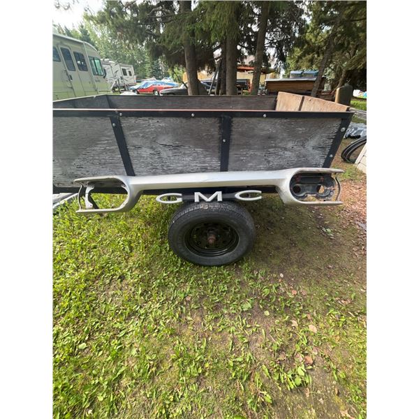 GMC Tailgate and Bumper Utility Trailer