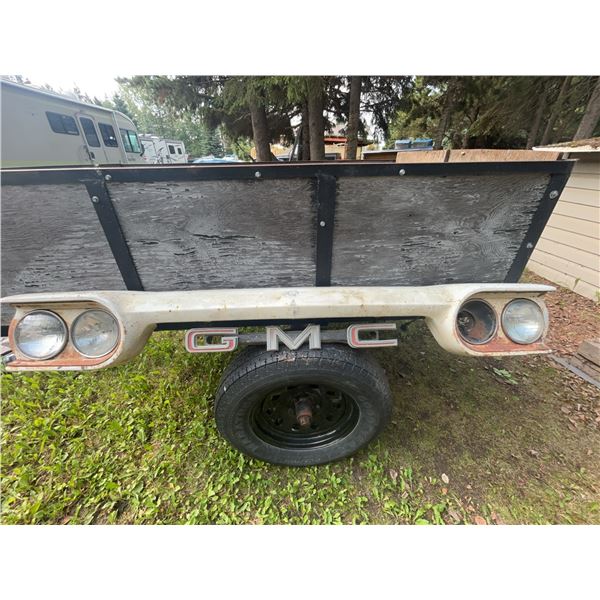 GMC Tailgate Section With Quad Headlights