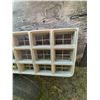 Image 3 : Chevrolet Square Body Truck Grille