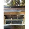 Image 8 : Dodge Truck Front Grille Assembly