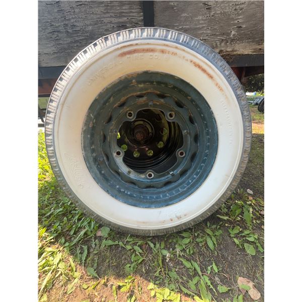 1938 Ford Car Whitewall Wheel and Hub