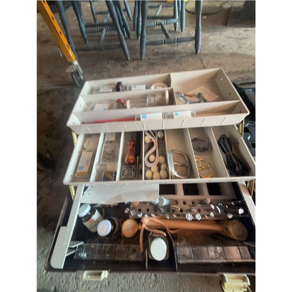 Leatherworking Tool Kit With Case
