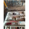 Image 3 : Leatherworking Tool Kit With Case