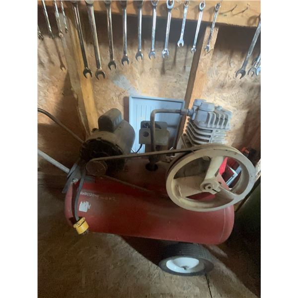 Saylor-Beall Air Compressor