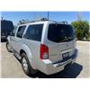 Image 4 : NISS PATHFINDER 2005 SALV T/DONATION