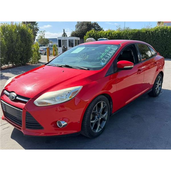 FORD  FOCUS 2013 O/S-T DON - SMOG