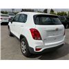 Image 4 : CHEV TRAX 2017 O/S TITLE 2 DAYS