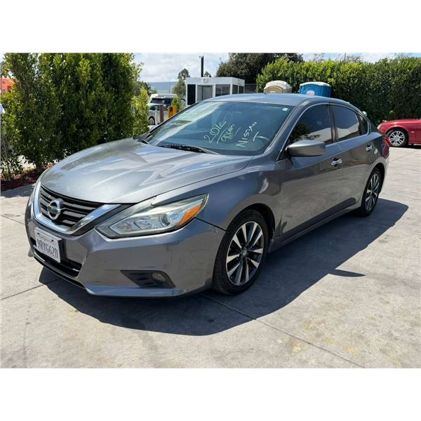 NISS ALTIMA 2016 SALV T/DONATION
