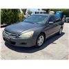 Image 1 : HOND ACCORD 2007 O/S-SALV-T- DON