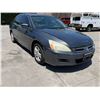 Image 2 : HOND ACCORD 2007 O/S-SALV-T- DON
