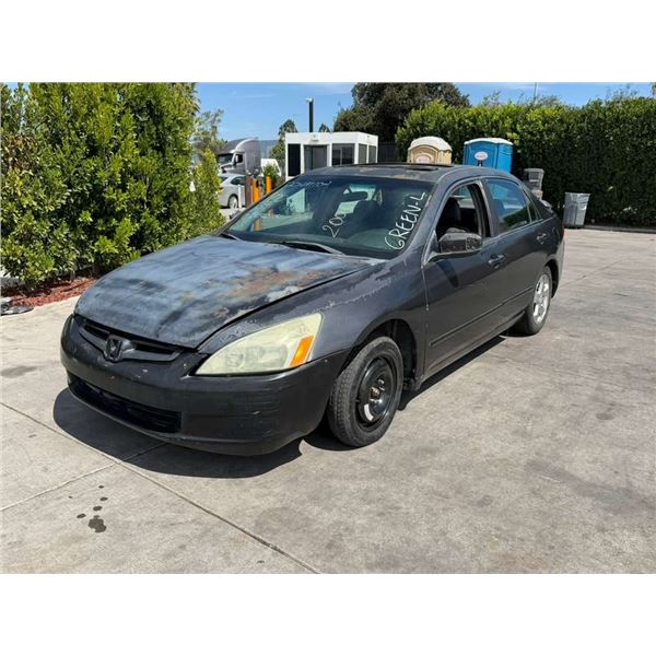 HOND ACCORD 2004 L/S-SALV-DON