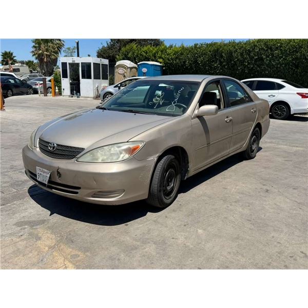 TOYT CAMRY 2003 SALV T/DONATION