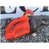 Image 4 : Black & Decker Electric Leaf Blower
