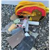 Image 5 : Lot: Sanding Supplies, Hand Tools, Bags, and Leisure Duffle