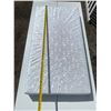 Image 7 : White Wood Crib With Mattress And Support Grid