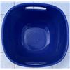 Image 23 : Blue Tableware Lot: Plates, Bowls, Casserole, Glasses