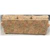 Image 7 : Floral Upholstered Sofa and Loveseat Set