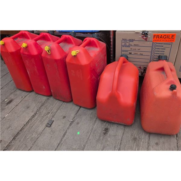 Seven 20L/5.3 GAL Plastic Fuel Cans
