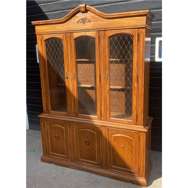 Artwood Custom Furniture Ltd Oak Lighted China Cabinet