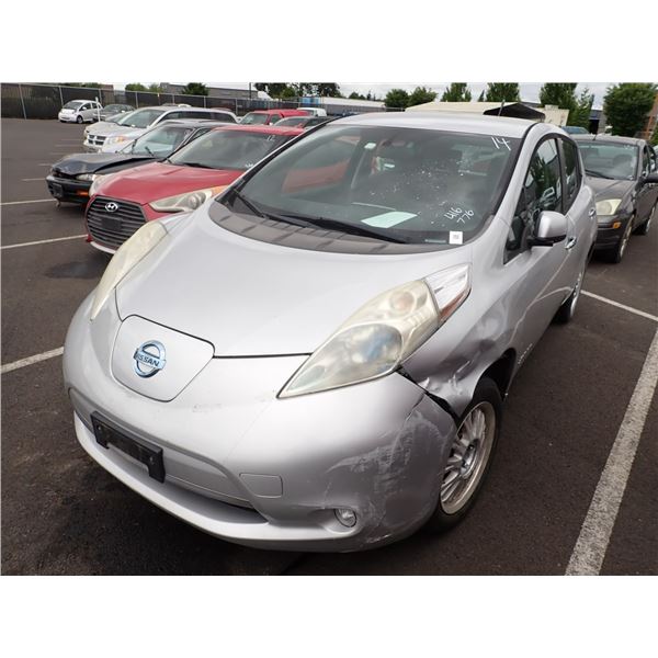 2013 Nissan LEAF