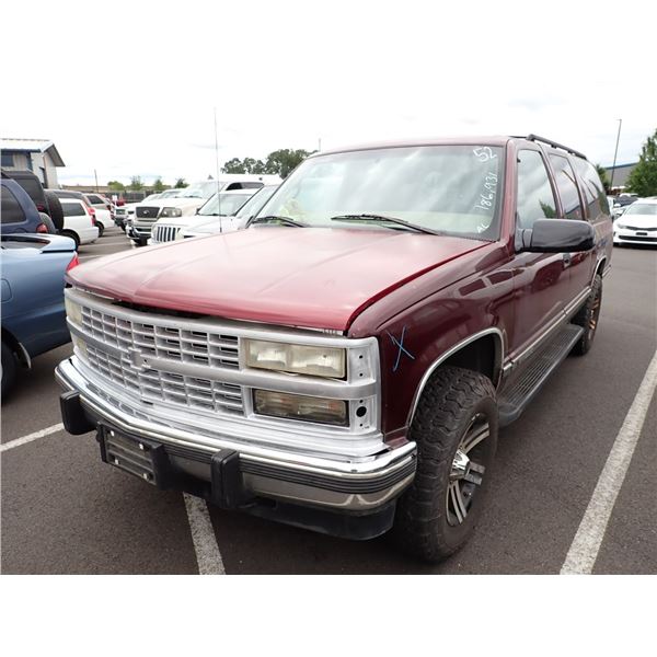 1999 GMC Suburban