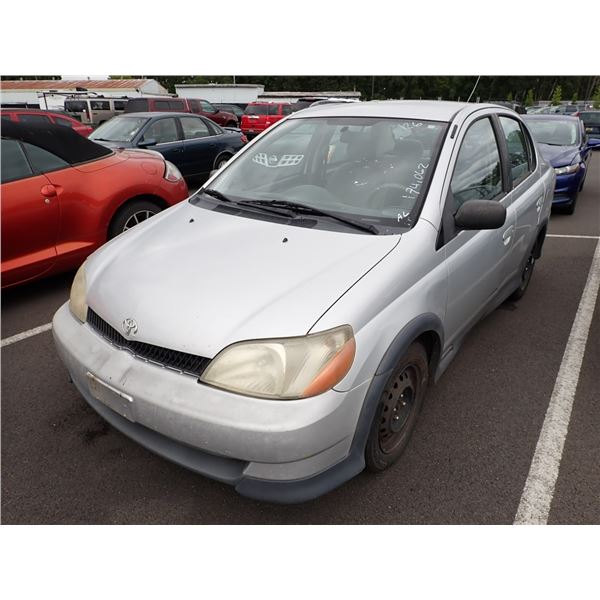 2002 Toyota Echo