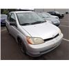 Image 2 : 2002 Toyota Echo