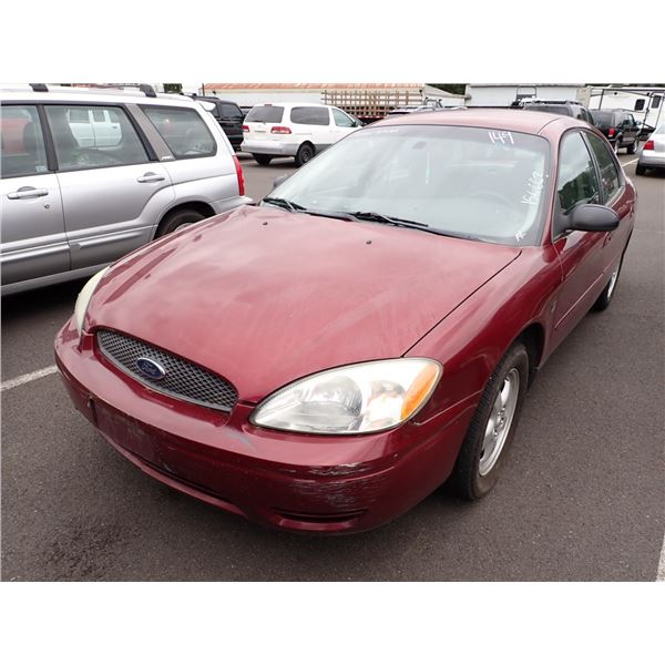 2004 Ford Taurus