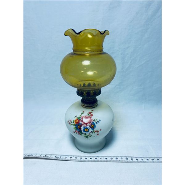 Small Floral Design Oil Lamp