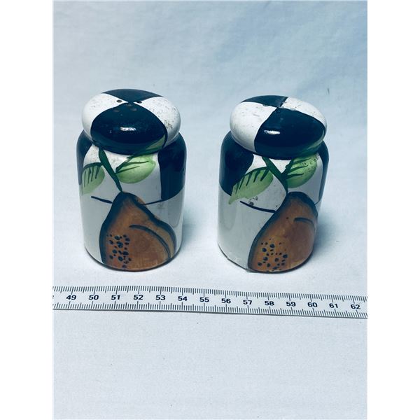 Ceramic Salt and Pepper Shaker
