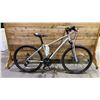 Image 1 : NORTHROCK XCW 21-SPEED BICYCLE