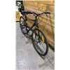 Image 2 : SHIMANO INFINITY 7-SPEED BICYCLE