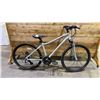 Image 1 : NORTHROCK XCW 21-SPEED BICYCLE