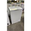 Image 1 : INSIGNIA MINI CHEST FREEZER