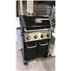 Image 1 : BROIL KING CROWN 4 BURNER PROPANE BARBECUE *NO SIDE SHELVES/WORKING CONDITION UNKNOWN/MAY BE