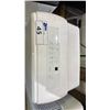 Image 2 : INSIGNIA 35-PINT/DAY DEHUMIDIFIER