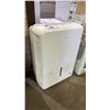 Image 1 : INSIGNIA 35-PINT/DAY DEHUMIDIFIER