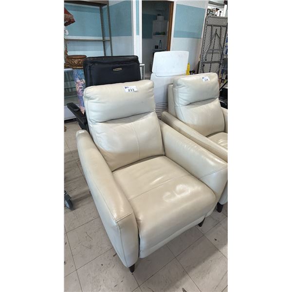 CREAM LEATHER PUSH-BACK RECLINER (SCUFF MARK ON ONE SIDE)