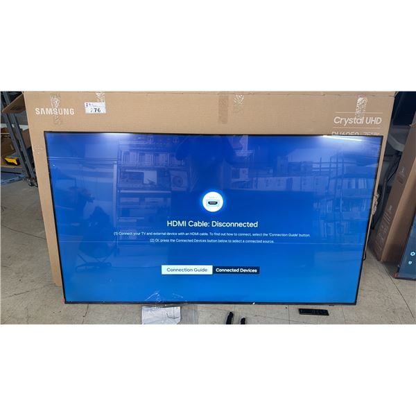 SAMSUNG 75" 4K ULTRA HD CRYSTAL SMART TV WITH REMOTE & BOX *HORIZONTAL DEAD PIXEL LINE/STAND MAY