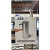 Image 1 : (2) SIMPLEHUMAN LIQUID SOAP SENSOR PUMP