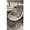 Image 1 : SYNTHETIC RATTAN EGG LOUNGE CHAIR (1 ADJUSTABLE FOOT MISSING)